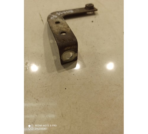 Кронштейн(крепление) кузова