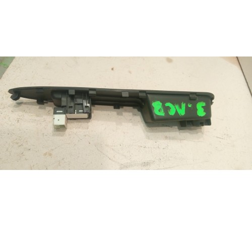 Кнопка стеклоподъемника задняя левая