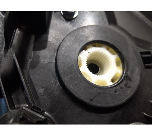 Стеклоподъёмник (задний, левый)