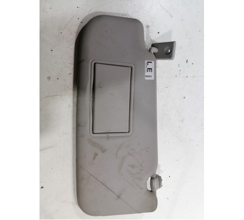 Козырек солнцезащитный левый