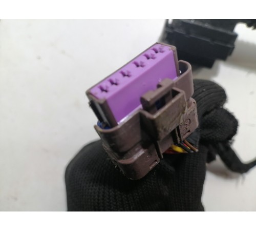 Электропроводка двери задняя левая