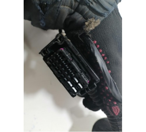 Электропроводка двери задняя левая