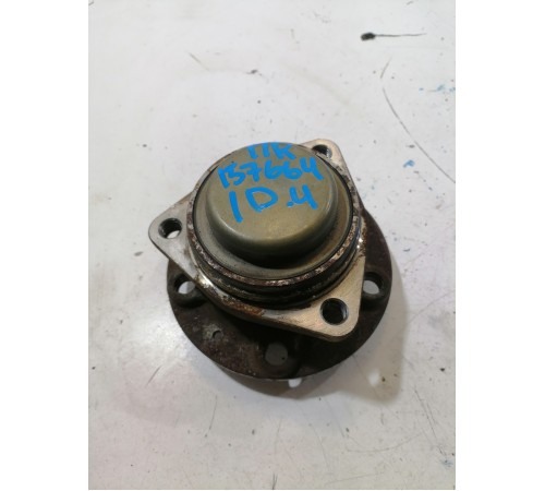 Ступица передняя правая