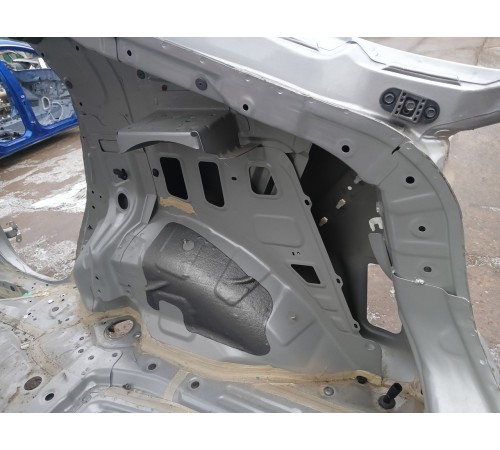 Крыло заднее правое