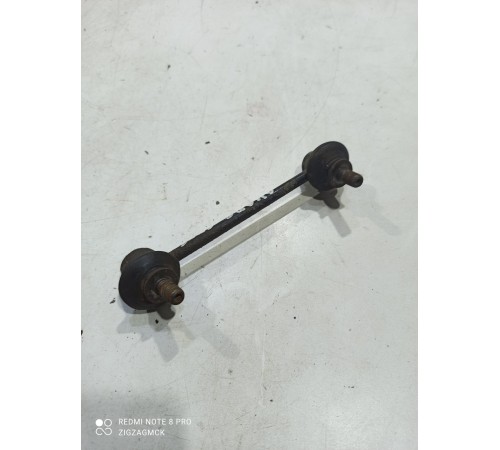 Стойка стабилизатора задняя