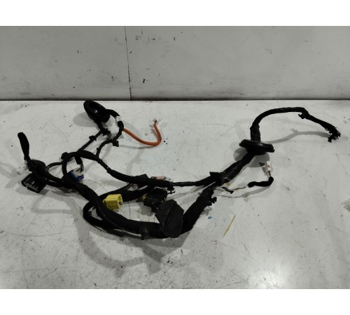 Электропроводка двери передняя левая