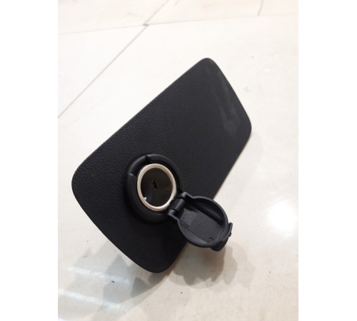 Накладка багажника(розетка 12V)