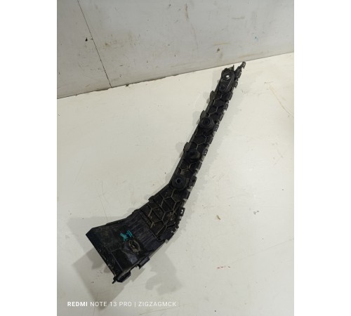 Кронштейн заднего бампера правый