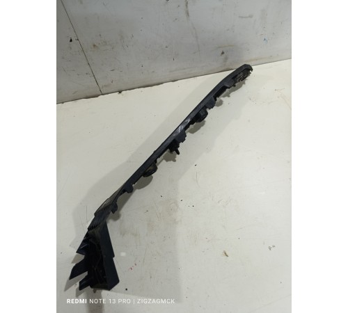 Кронштейн заднего бампера правый