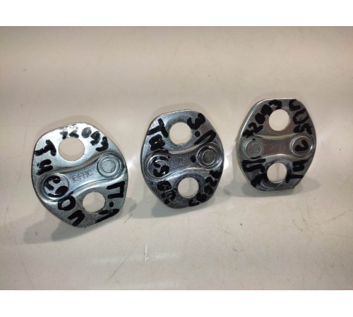 Ответная часть замка двери (3 шт)