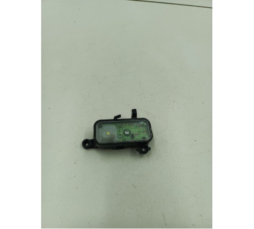 Плафон подсветки правый