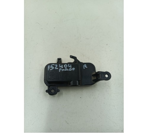 Плафон подсветки правый