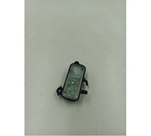 Плафон подсветки правый