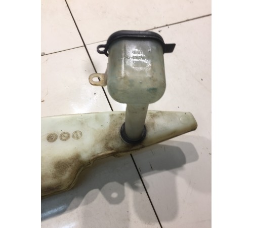 Бачок омывателя