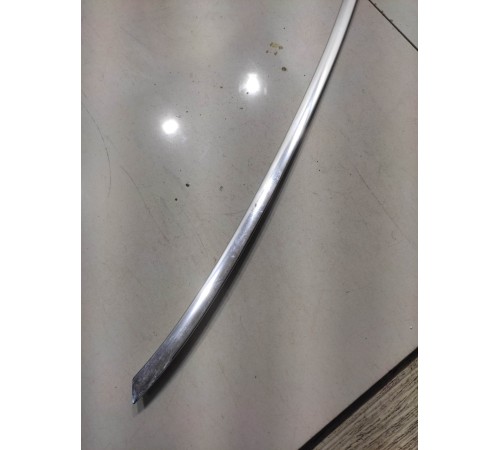 Молдинг двери(передний правый)