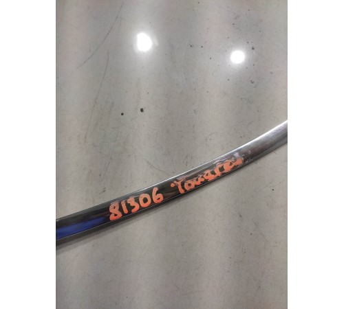 Молдинг двери(передний правый)