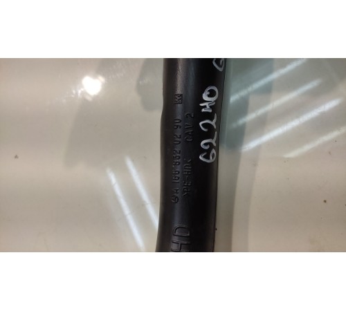 Водосток капота