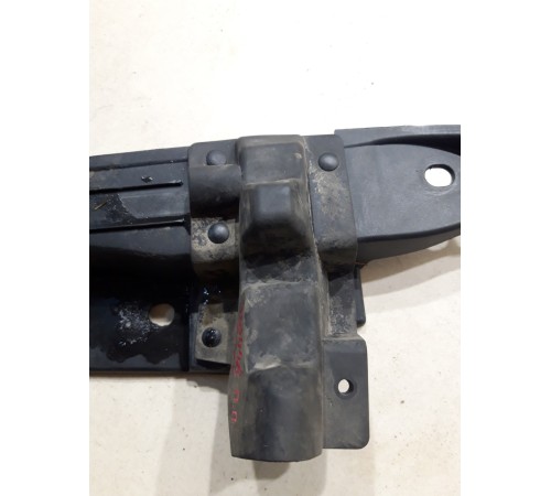 Пыльник крыла передний правый