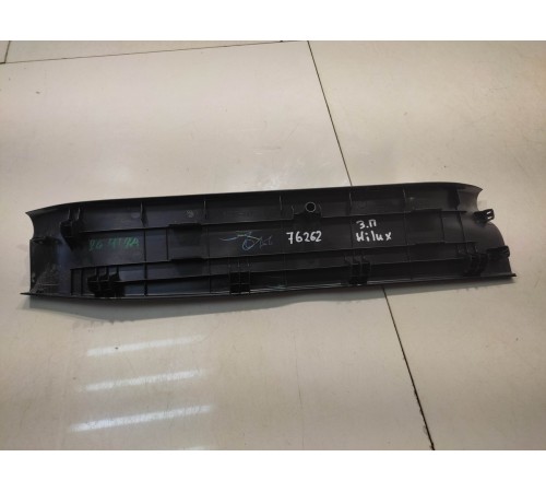 Накладка порога внутренняя(задняя правая)