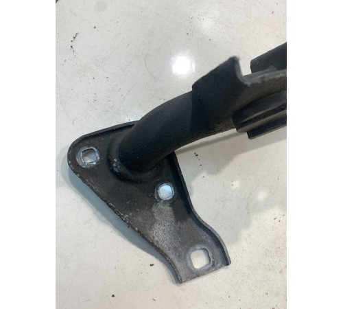 Балка передняя