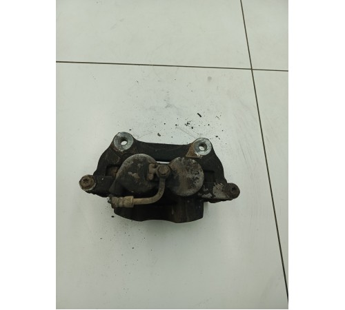 Суппорт передний правый