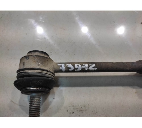 Стойка стабилизатора (задняя, левая)