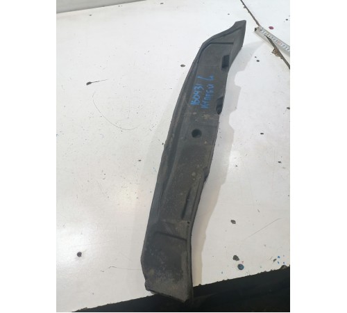  Пыльник крыла левый