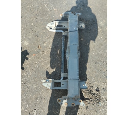 Балка рамы передняя поперечная