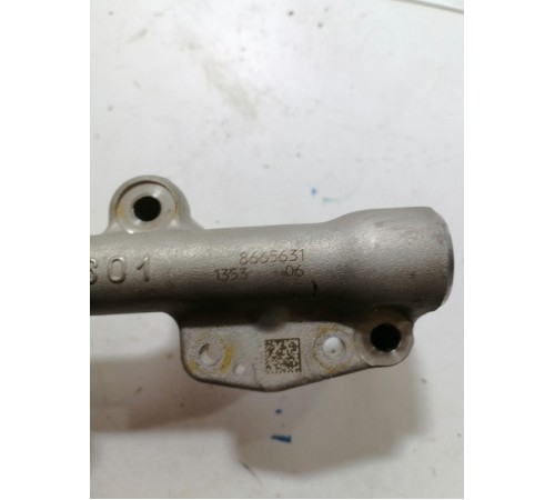 Рейка топливная 