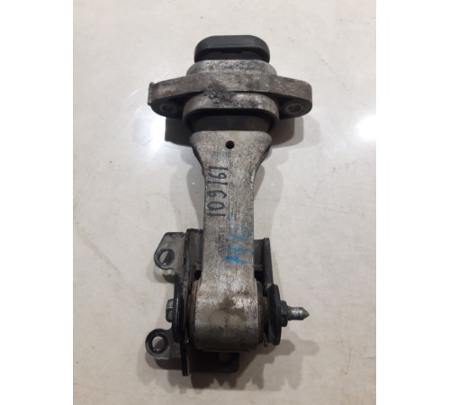 Опора двигателя задняя