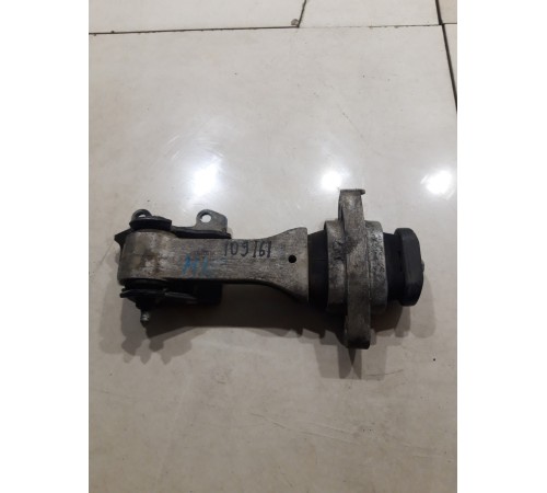 Опора двигателя задняя