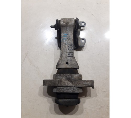 Опора двигателя задняя