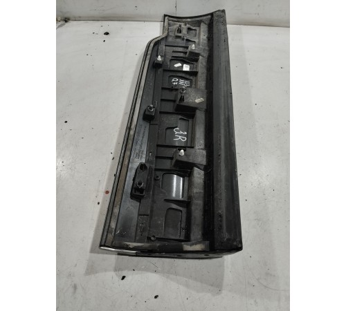 Накладка двери (задняя правая)