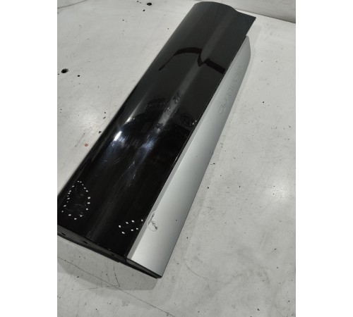 Накладка двери (задняя правая)