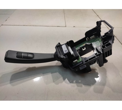 Подрулевой переключатель