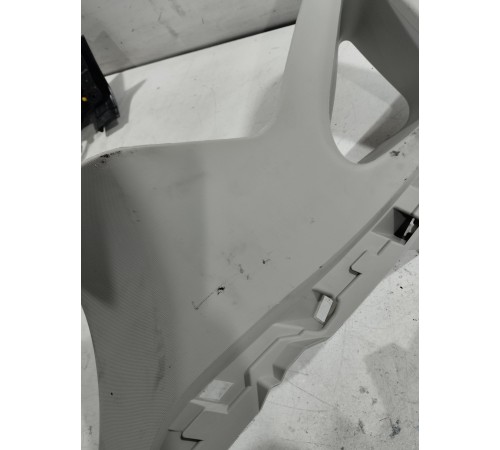 Обшивка багажника левая верхняя