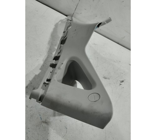 Обшивка багажника левая верхняя