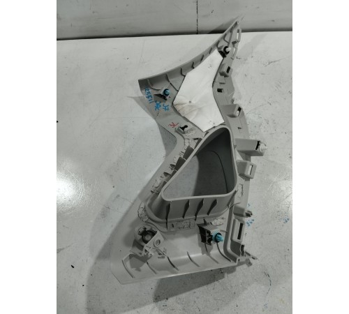 Обшивка багажника левая верхняя