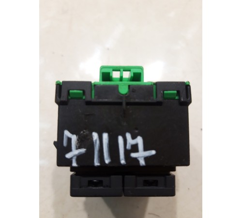 Блок памяти сидений (передний, левый)