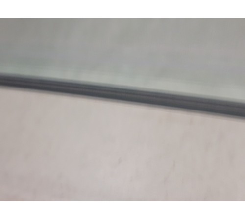 Стекло двери (переднее правое)