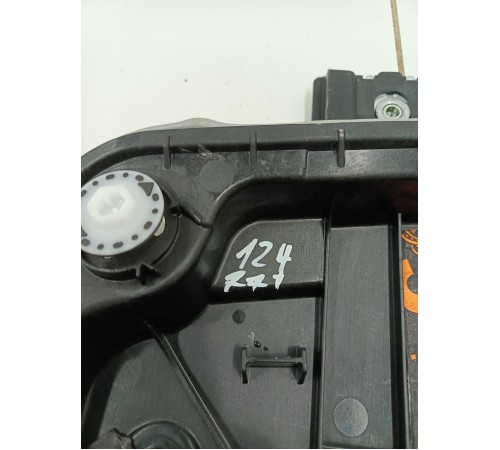 Стеклоподъемник задний правый