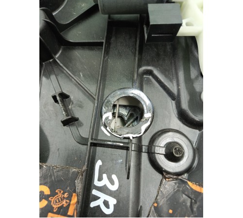 Стеклоподъемник задний правый