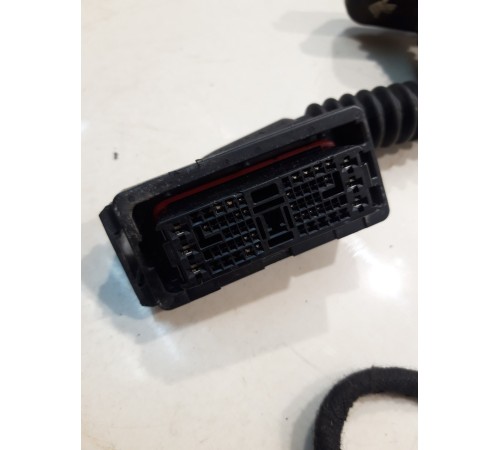 Электропроводка двери (передняя, правая)