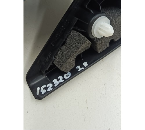 Накладка (уголок) двери задняя правая