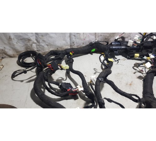 Электропроводка под торпедо