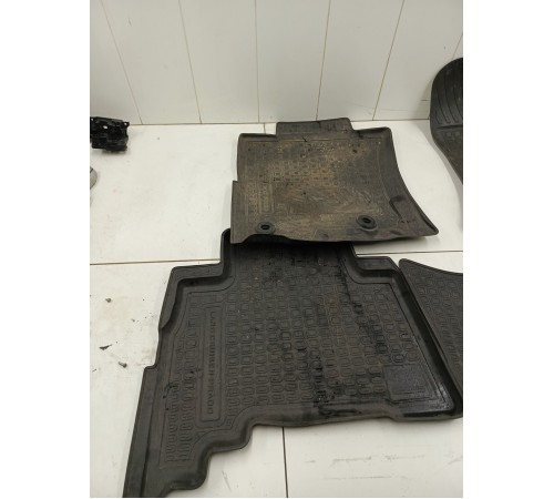 Комплект ковриков 4шт (оригинал)