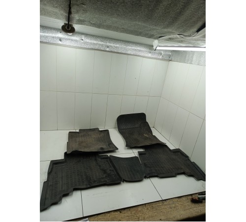 Комплект ковриков 4шт (оригинал)