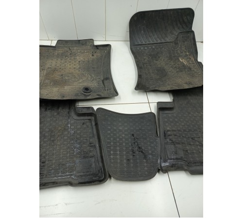 Комплект ковриков 4шт (оригинал)