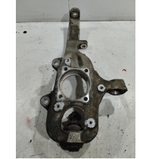 Кулак поворотный(передний правый)