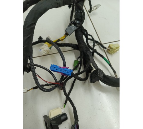 Электропроводка подторпедная с монтажным блоком